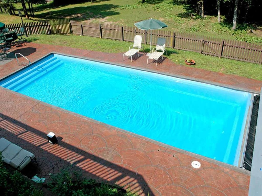 Latham Monaco Fiberglass Pool